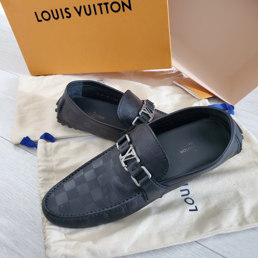 Louis Vuitton shoes - Picture 1 of 5